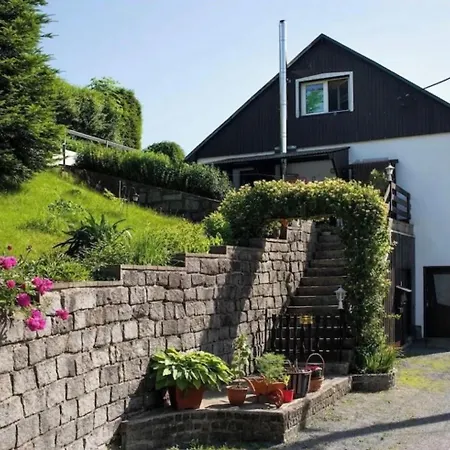 Komfortable In Der Saechsischen Schweiz - Mit Terrasse Und Garten Neustadt in Sachsen